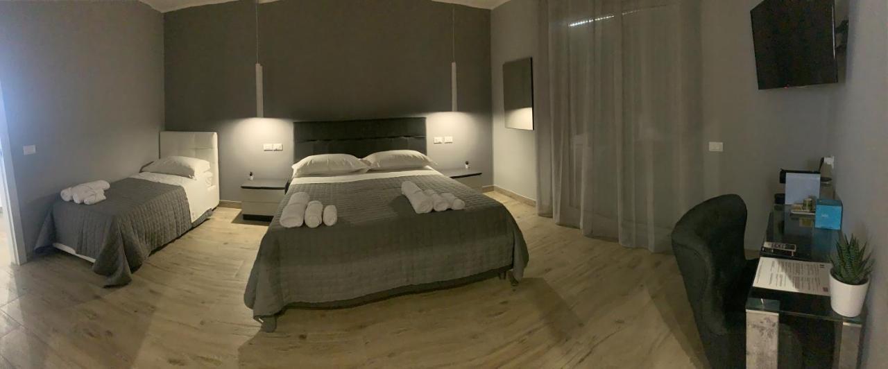 Aqua B&B - Rooms And Apartments Milazzo Eksteriør bilde