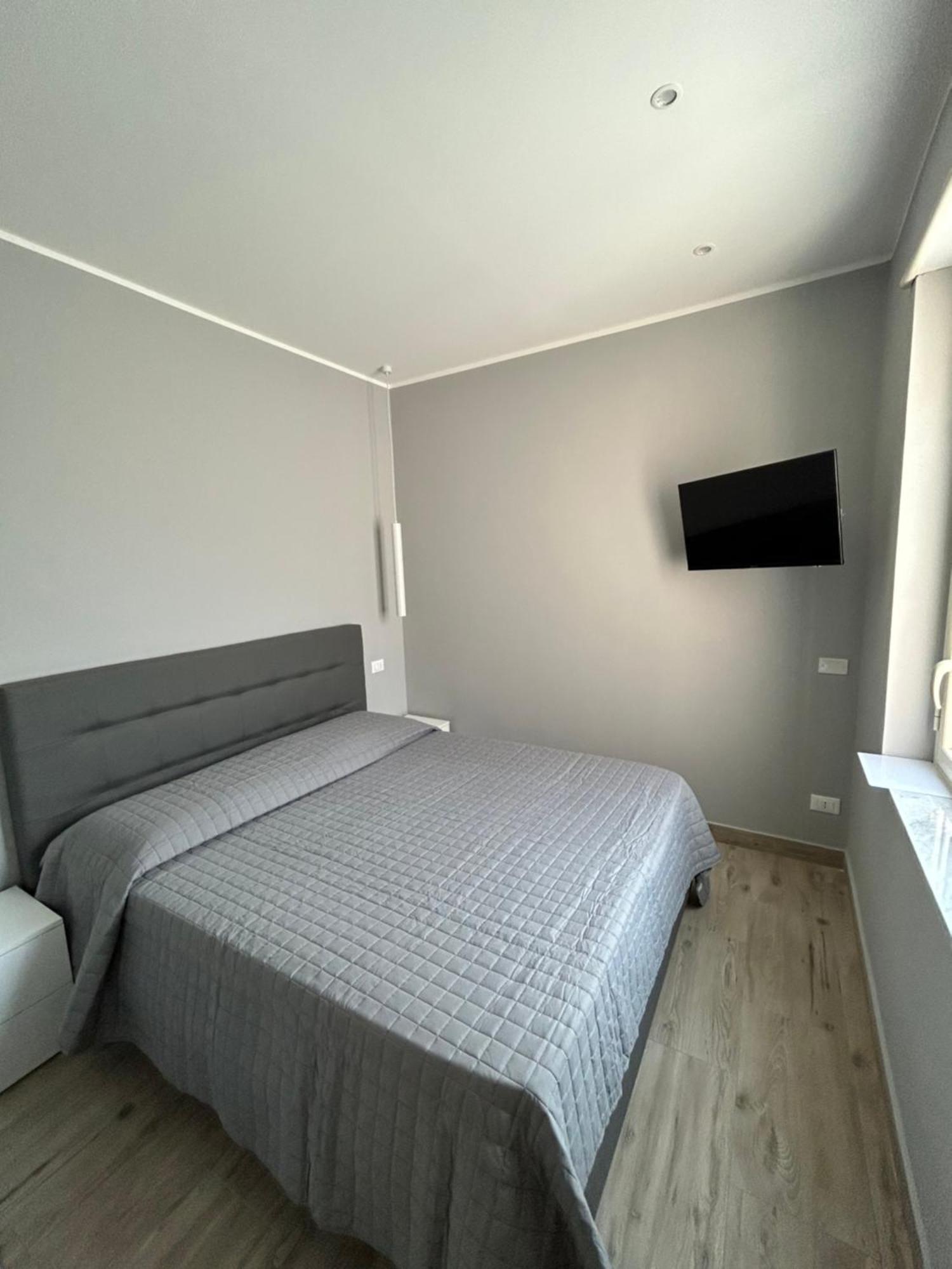Aqua B&B - Rooms And Apartments Milazzo Eksteriør bilde